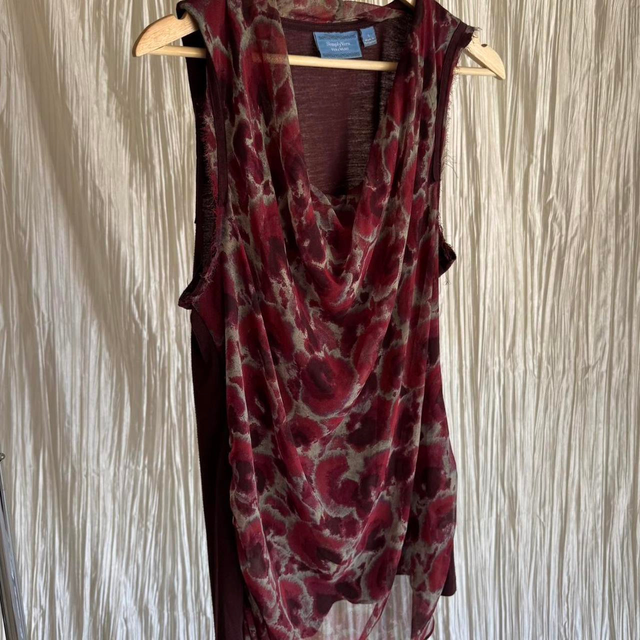 Vera Wang Floral Top